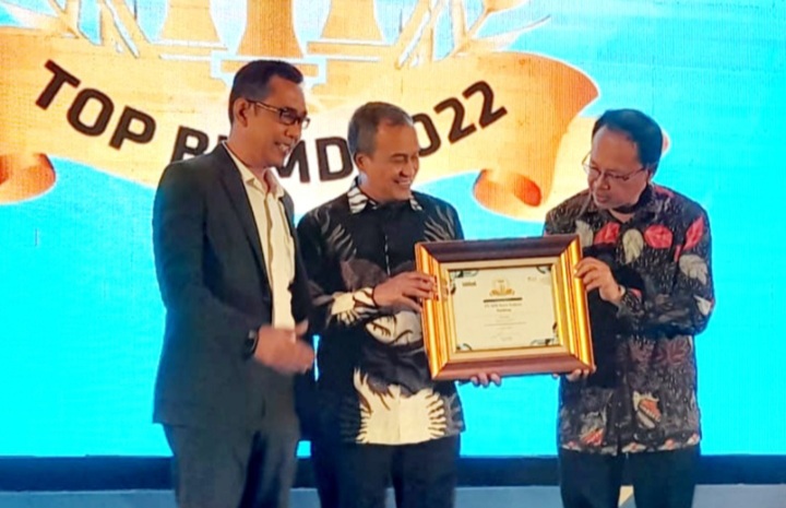 Masuk TOP 250 BPR di Indonesia, BPR Kerta Raharja Raih Indonesia BPR Brand Award 2021 — Suara-Pembaruan.com